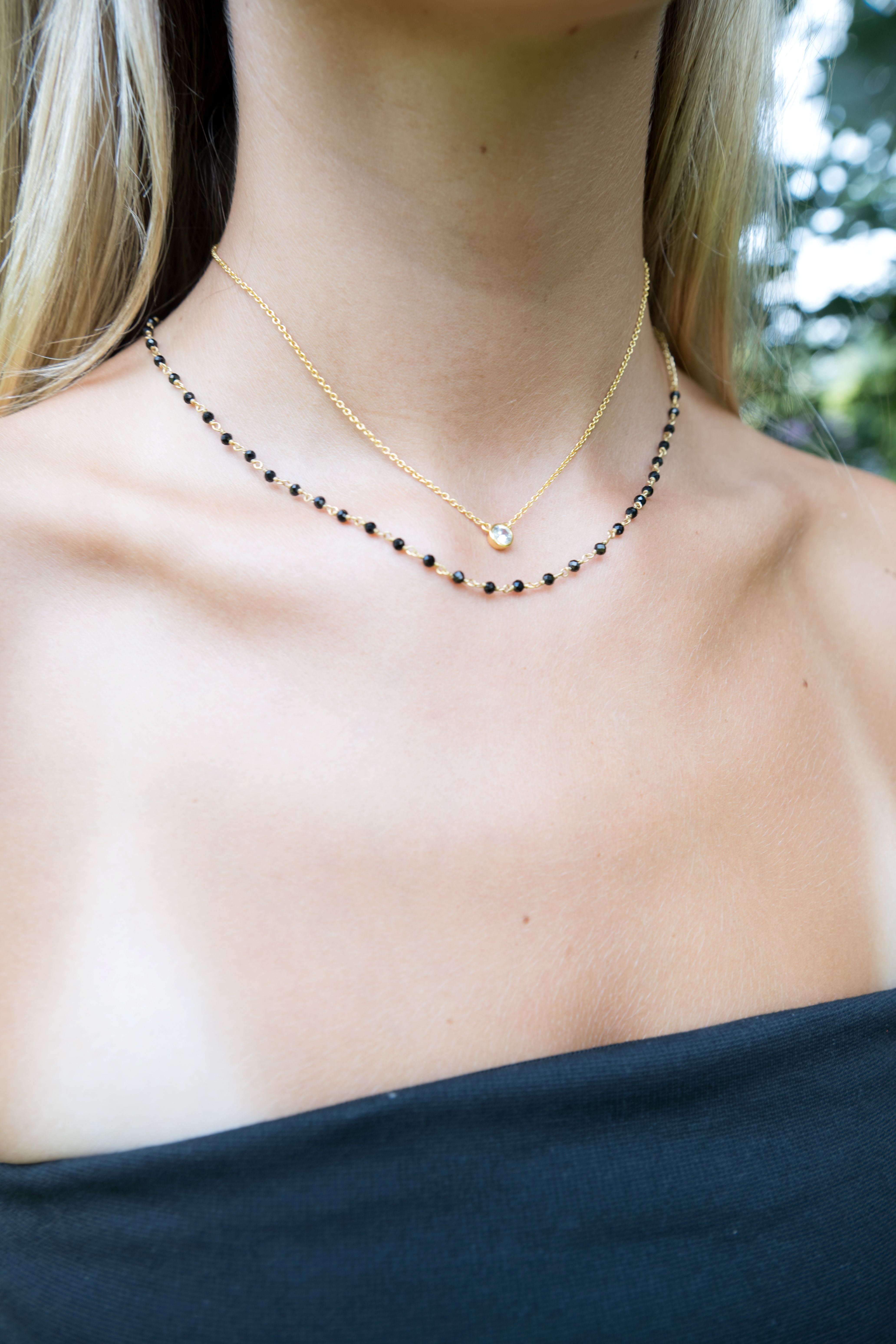 Brilliant Pendant Choker Necklace