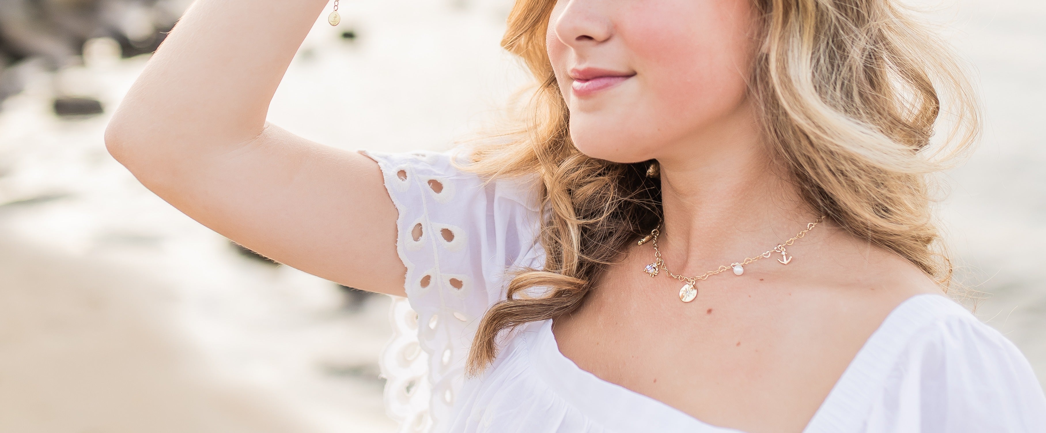 COASTAL CHARM NECKLACE