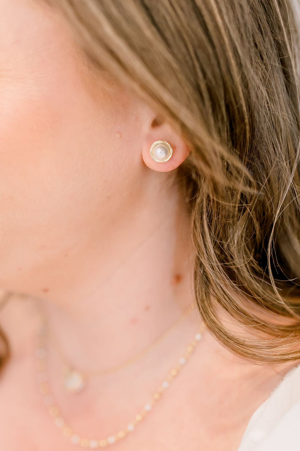 PORTSIDE PEARL STUD EARRINGS